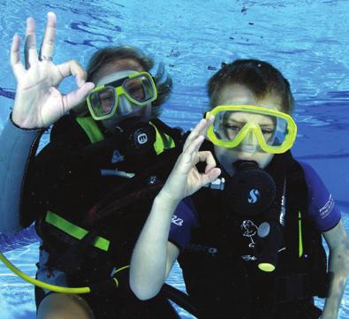Try dive organisers may impose a lower age or stature limit, as they consider appropriate.