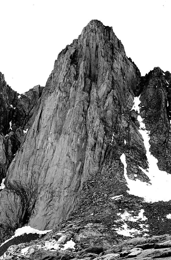 MOUNT WHITNEY - East Buttress hotodiagram The East Buttress Of 4,495ft exit variations exist The ainneers Route - MOUNT WHITNEY CAMING AT ICEBERG LAKE There are many campsites around the lake on the
