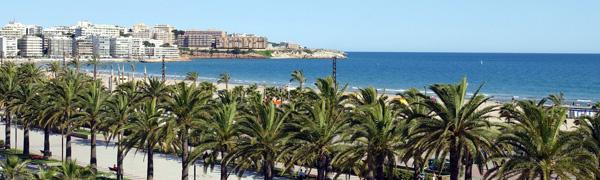 SALOU We are situated at the Sport Complex Futbol Salou, in the Region of the Camp de Tarragona, more specifically in Salou, a site conveniently situated: - 100km