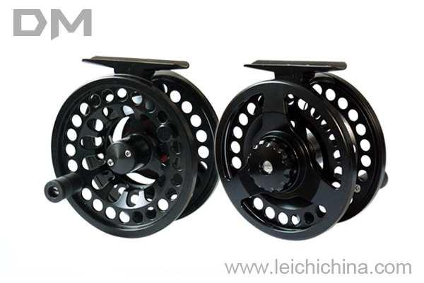 Die-casting and machine cut combined fly reel DM 3/4 74 39 27 5/6 86 42 28 7/8 94 49 28 9/10 108 53 28 DM3/4 18.48 Less than 20 16.80 More than 20 16.00 More than 60 DM5/6 20.79 pc for each 18.