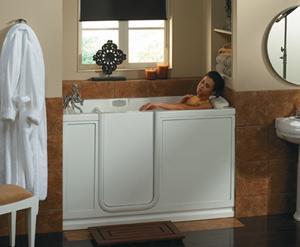 SNT FULL HOME SPA TUBS Finestra Whir Designed with easy access and comfortable bathing in mind, the Finestra gives new meaning to independent living.
