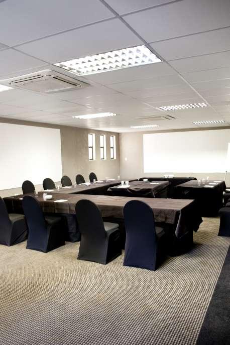 STYLE: 15 PAX THEATRE STYLE: 25 PAX BOARDROOM STYLE: 15 PAX U SHAPE STYLE: