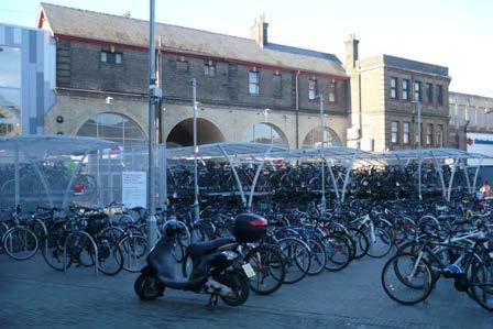 Figure 4.5: Cycle parking at Chelmsford Station 4.1.2 City Centre In addition to the cycle hub, much improvement has been made to the cycle parking in Chelmsford City Centre.