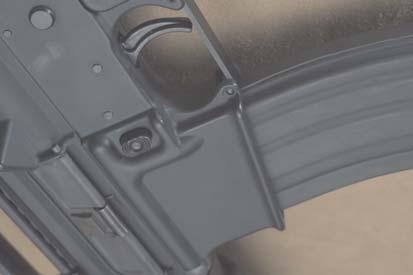 Select the firing mode by using the safety / fire selector lever. Its operation and position is the same as a real M16.