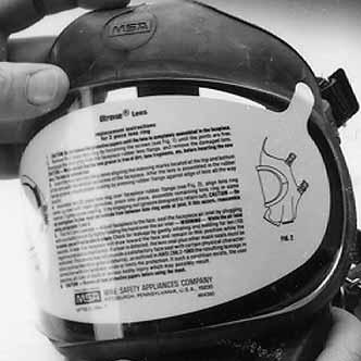 Do not use a cover lens in a high-temperature environment, such as firefighting. High temperatures may distort the cover lens.