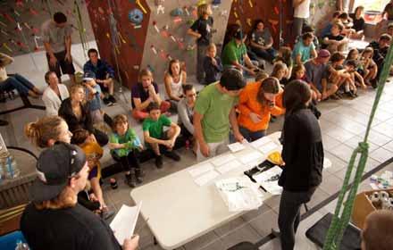 climbing area Designed-in gathering spaces strengthen the community bond, provide areas for resting and