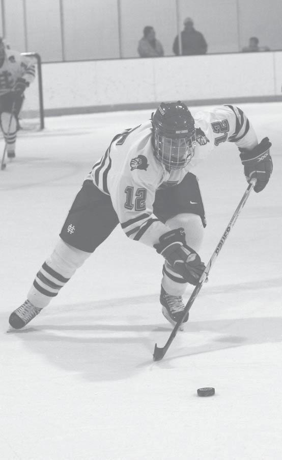 2008-2009 Holy Cross Season Preview The 2008-2009 Holy Cross men s hockey team returns 16 players, including four starters and eight of its top 10 point producers from a year ago (10-19-7, 9-15-4