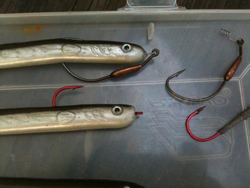 The Lure: Lead Jigs The best success we've had with jigs in the olden days were using white bucktail jigs as the heads.