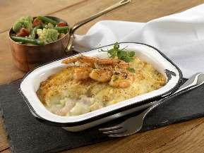 K. Fine Foods 12x445g 5403 Smoked haddock, salmon, Alaskan Pollock & prawns in a creamy leek sauce, topped with mashed potato & toasted