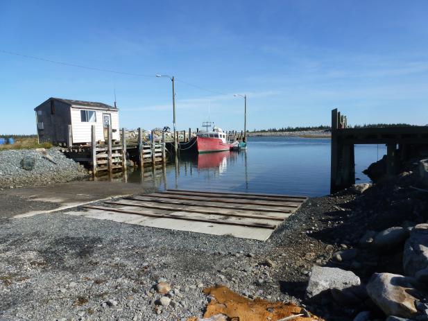 JONES HARBOUR Launch Rating Easy. Launch Description Concrete slipway Amenities at site None. Parking at this site keeping access to the wharf and slipway clear for the local fishermen.