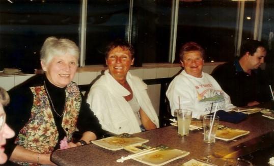 Enjoying the evening: Top right: Helen Skidmore, Barbara Vickers, David Edwards, Faye