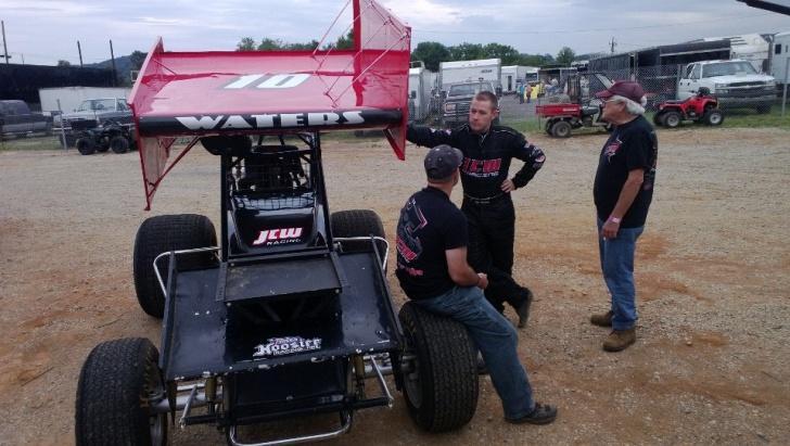 JCW s Team Curt Waters, Head Mechanic: Since 1971, Curt has worked on sprint cars, developing an accomplished track record with some key names in the industry.