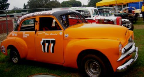 The CSAQ was represented by QLD 11 Tony & Kerry Woods 350cui Chevy Stock Car, VIC 15 Roy & Scott Johnston s 1932 Model Hot Rod,