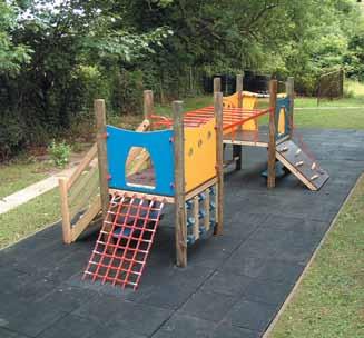 Setter Play Equipment - Tel: 01462 817538 Klunk is a two tower play unit for the under six age group with platforms at 900mm.
