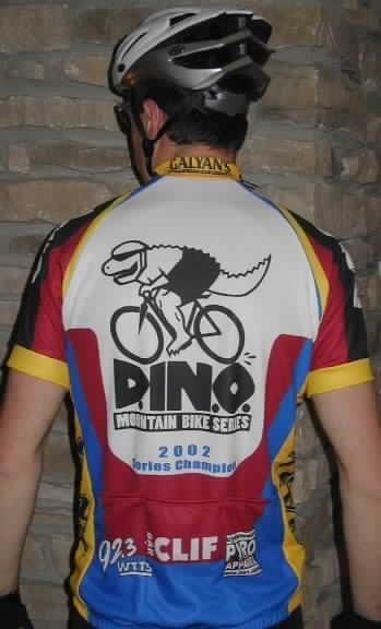 Pyro Apparel partners with DINO to produce cycling jerseys and running singlets.