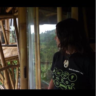 design with bamboo (including interior and permaculture garden systems). You can also come for a day and choose other accommodation.