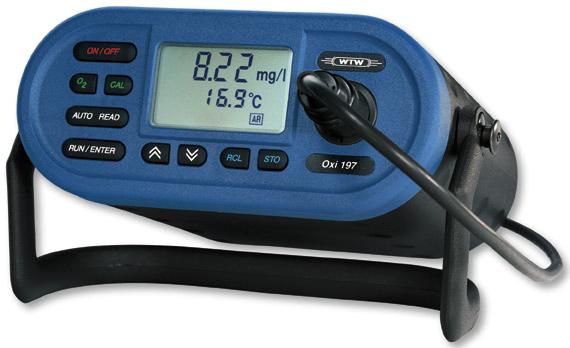 They are equipped with a carrying/support handle and carrying strap as standard. The portable oxygen meters are available in 2 versions: ProfiLine Oxi 197: Indestructible oxygen meter.