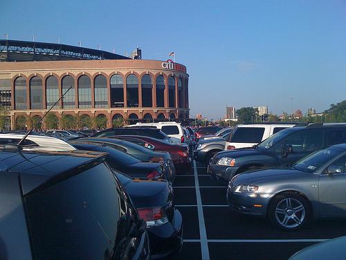 Lots of other Mets fans will be driving to the game too!