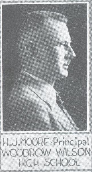 Moore was born in Los Angeles in 1891 and attended South Pasadena High School where he was the Student Body President.