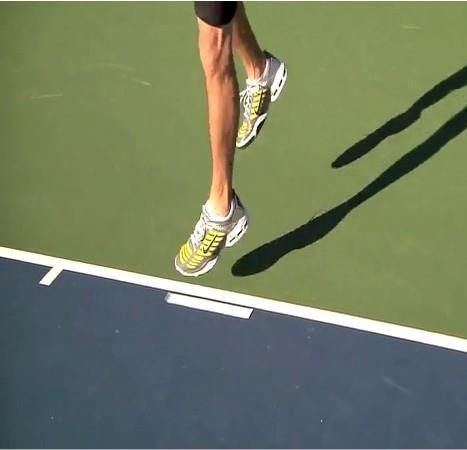racquet Aim to jump over the piece or
