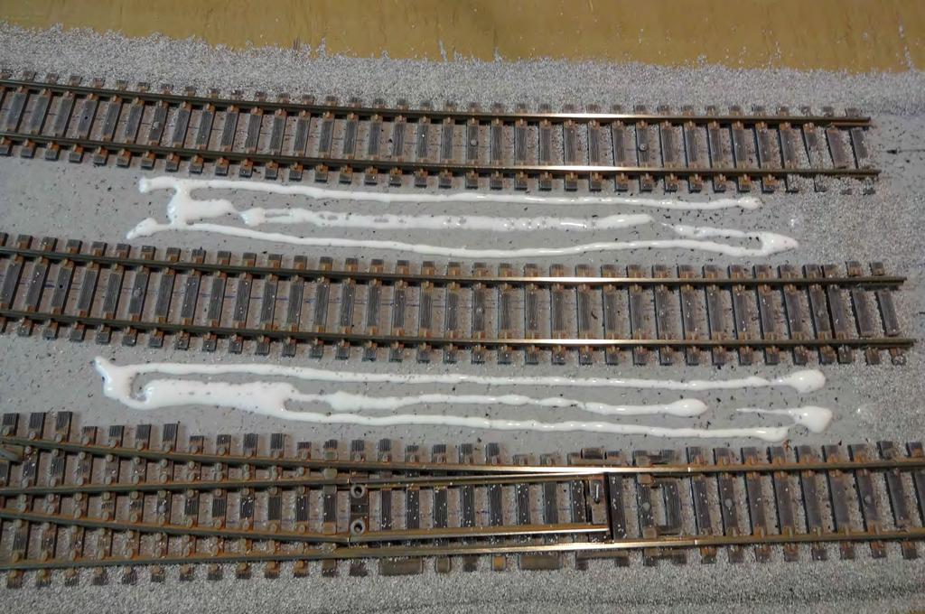 Ballasting Track Apply more concentrated Matte Medium