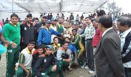 Team with the M M JAGDALE TROPHY Gwalior Team with the A W KANMADIKAR TROPHY