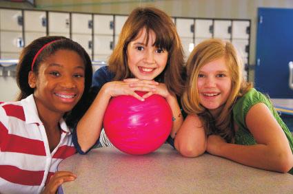 Youth Bowling Programs - Fall 2017 Everyone Plays ALL the time - KIDS DO NOT SIT THE BENCH IN YOUTH BOWLING! Pre-Registration Required Three program times to choose from: Saturdays @ 8:45 a.m. Program Starts: Saturday - Sept.