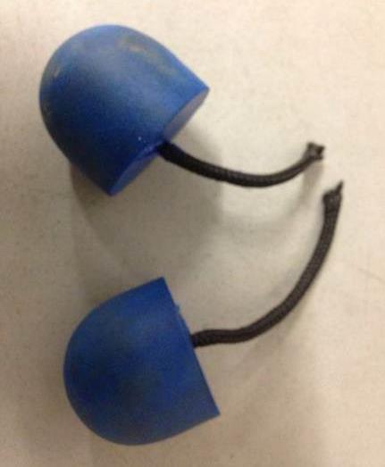 Ear Covers may be used in conjunction with Blinkers, Visor Blinkers, Side Winkers and Shadow Roll Specifications: Ear