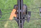 WARNING AS THE BOWSTRING IS LOADED INTO THE RECEIVER THERE WILL BE AN AUDIBLE CLICK AS THE STRING CATCH IS ENGAGED WITH THE BOWSTRING.