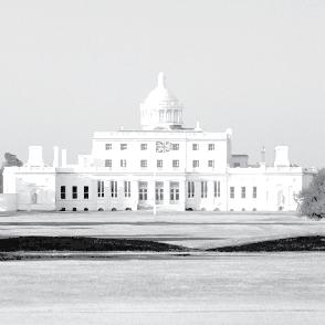 The atmosphere at Stoke Park is the perfect temperature - Golf Punk Stoke Park contains every element required for total relaxation - Golf Punk The ambience features rooms and a spa complex more