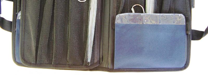 2 large utility pockets on back of wallet for