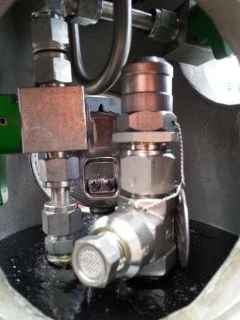 drop in pressure after closing main isolating valve during ascent to surface whilst