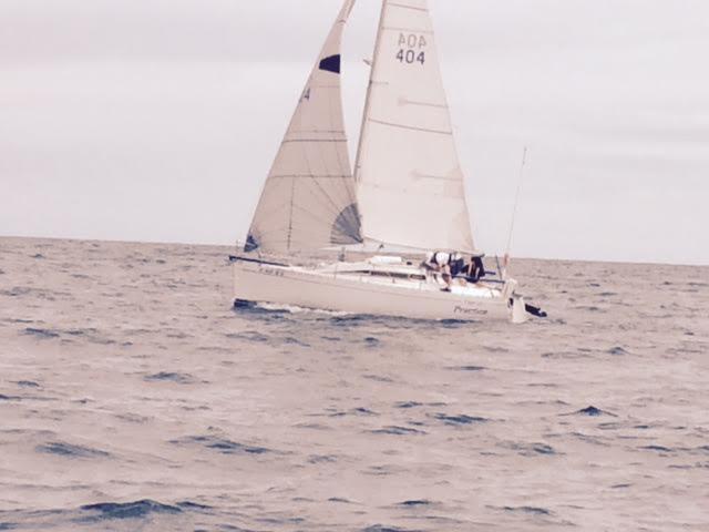This year 6 YC Women braved the lake and did an outstanding job sailing in good wind and decent seas! It was a race that went twice around and they all did a fantastic job.