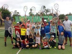 Please check the Kiwi Tennis website for the exact details around the timings of these groups and to sign up to these sessions.