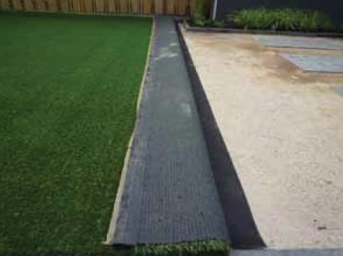 protection and comfort. These can be supplied in various thickness s. Unrolling artificial turf When unrolling artificial turf, keep the direction of the fibre (nap) in mind.