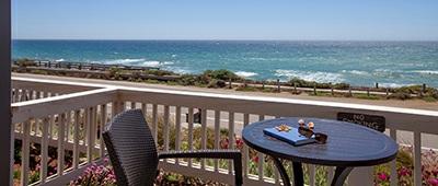 Dramat ically perched over t he Mont erey Bay and locat ed on historic Cannery Row, the Plaza is the perfect place to enjoy the gentle sounds of the surf, the fresh scent of sea air and all of the