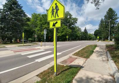 pedestrian crossings to make the crosswalk more visible and increase driver yielding.