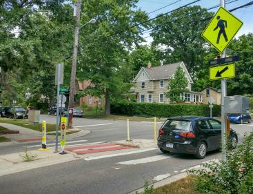 on Uniform Traffic Control Devices (MUTCD) at signalized intersections.