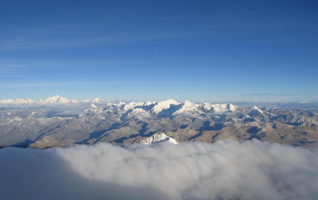 CHO OYU COUNTRY: TIBET ALTITUDE: 8,201m PRICE: 13,000 DURATION: 44 DAYS Climb the 6 th highest peak in the world Gain views of