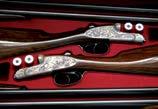 Pairs / Pair of Guns / Double Shot Guns The very fast flight game or bird hunts around the world are the preferential terrain of these exclusive custom handmade rifles.