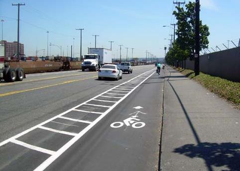 REGIONAL BICYCLE & PEDESTRIAN PLANNING STUDY Buffered Bicycle Lanes A buffered bicycle lane - sometimes called a comfort lane - is defined as a bicycle lane that is paired with a designated buffer