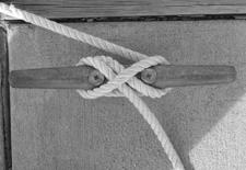 It is the most commonly used knot on sailboats.
