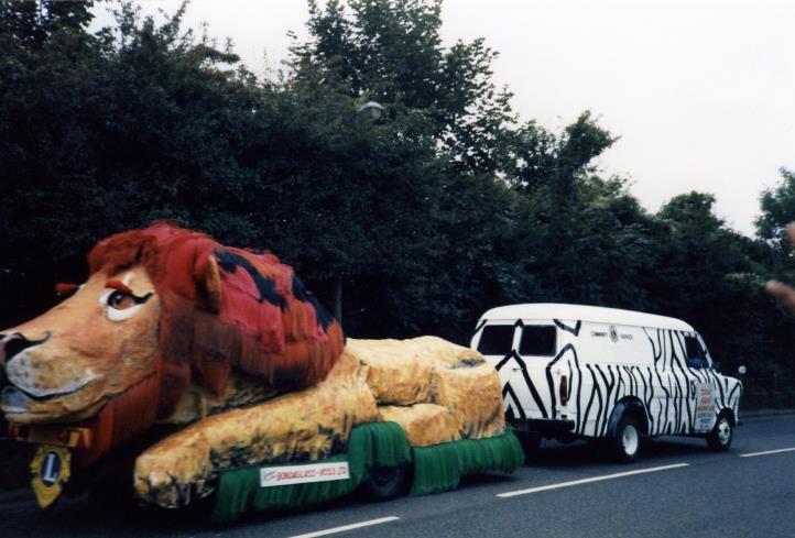 where, as seen below: Roary meets the Beckenham Lions own mascot, Gordon the