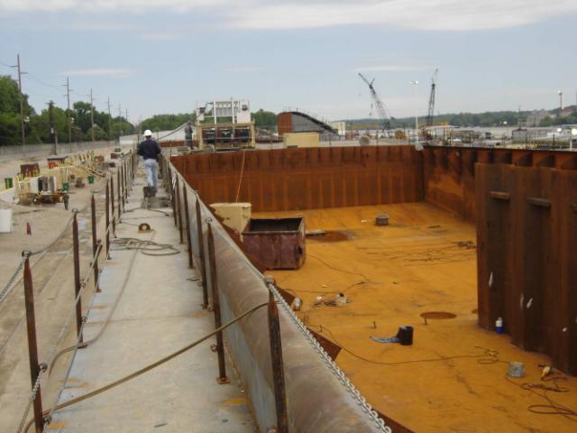 Barge Construction 49 Cargo tank Voids on the