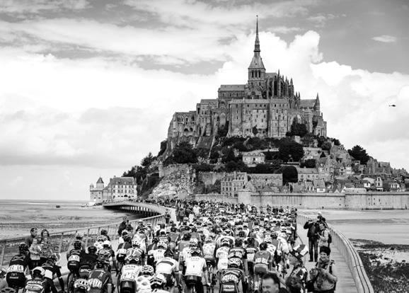 Grand Tour Dozens of riders from