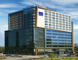 3. NOVOTEL Hotel**** Hotel Distance to Drive to 4.6 km 10 min BB Price per room 57 1 person 65 2 people 76 3 people 86 4 people 103 6 people How to reach from the hotel: https://goo.