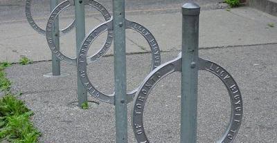Bicycle Support Facilities Bicycle Parking Bicyclists expect a safe, convenient place to