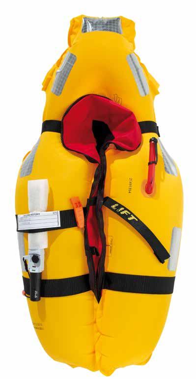 Simplifying pre-wear inspection Thanks to the Argus window it is easy to check the status of the lifejacket without even opening the outer cover.