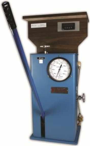 used as a reference. This pressure calibrator covers up to 700 MPa. The hydraulic step pressure calibrator shown in Fig.