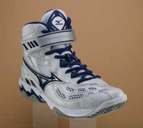 Indoor COLOUR White/Navy CODE 09KV79014 WEIGHT 380g SIZE UK 4-12,13 Wave Spike High Versatile performance shoe that benefits